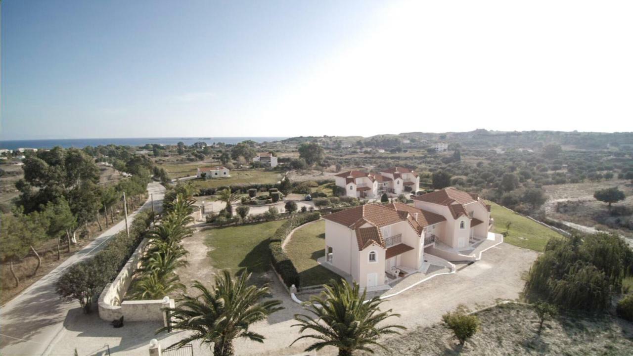 Cavaliere Houses Lixouri Exterior photo